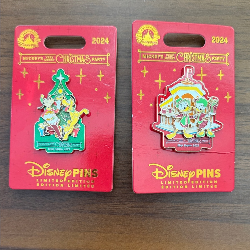 Mickey’s Very Merry Christmas Party 2024 Pin Bundle LE Disney World Holiday